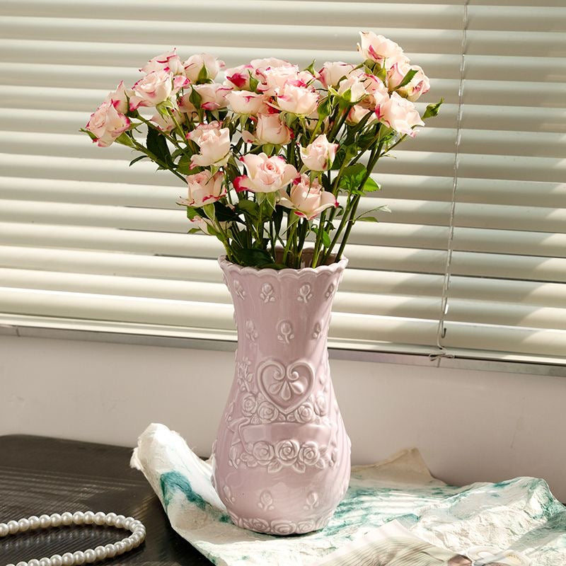 Rosebud Lace Vase