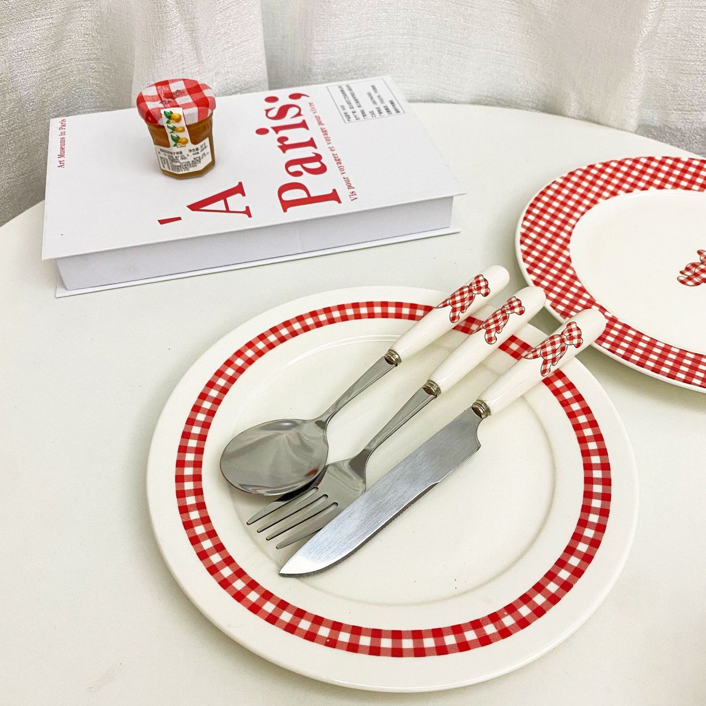 Picnic Checkered Plate