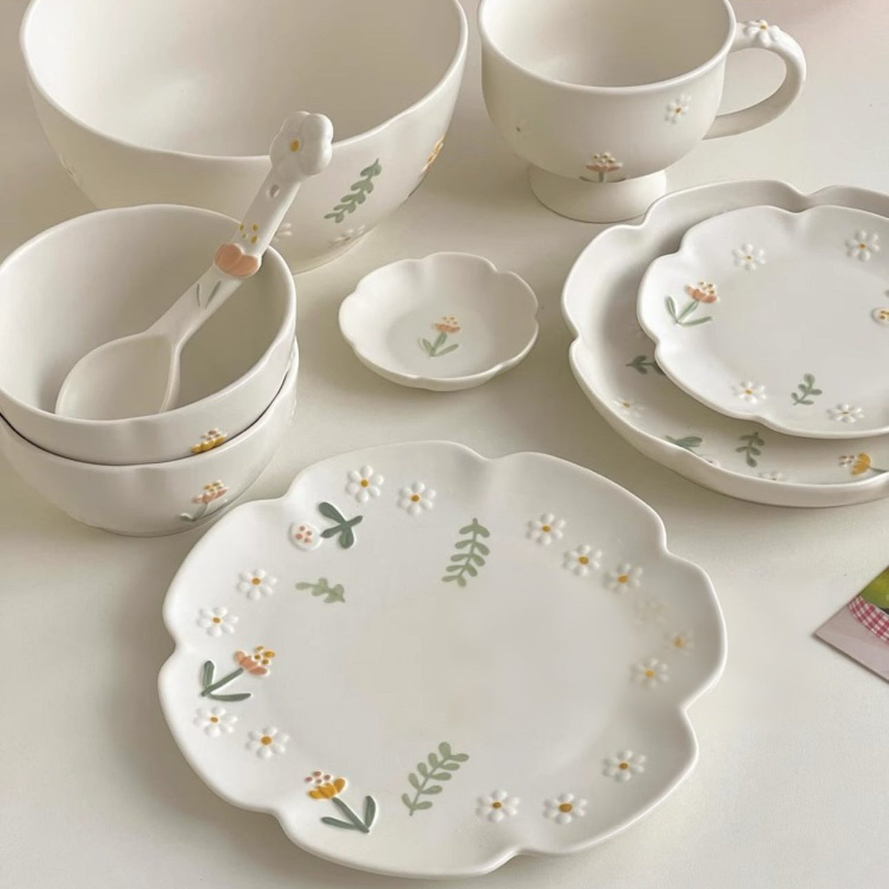 Petite Daisy β Wildflower Whimsy Series