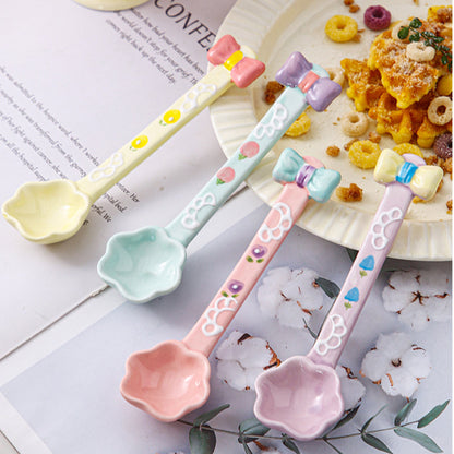Bonbon Bow Spoon