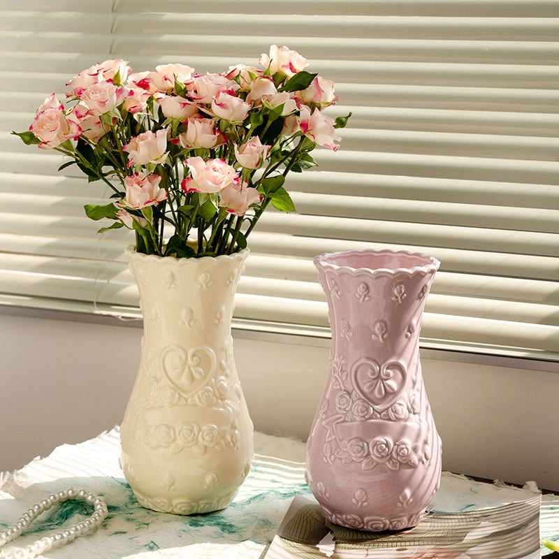 Rosebud Lace Vase