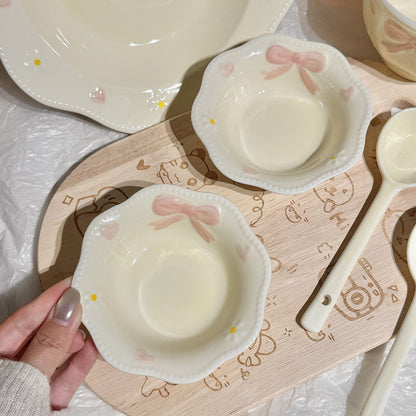 Ribbon & Cream
