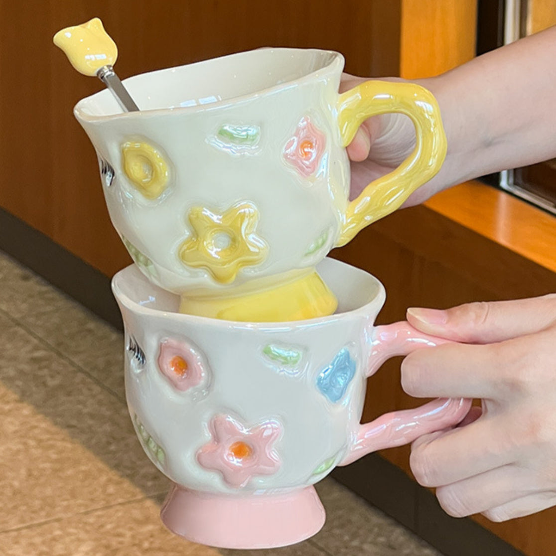 Embossed Flower Footed Mug